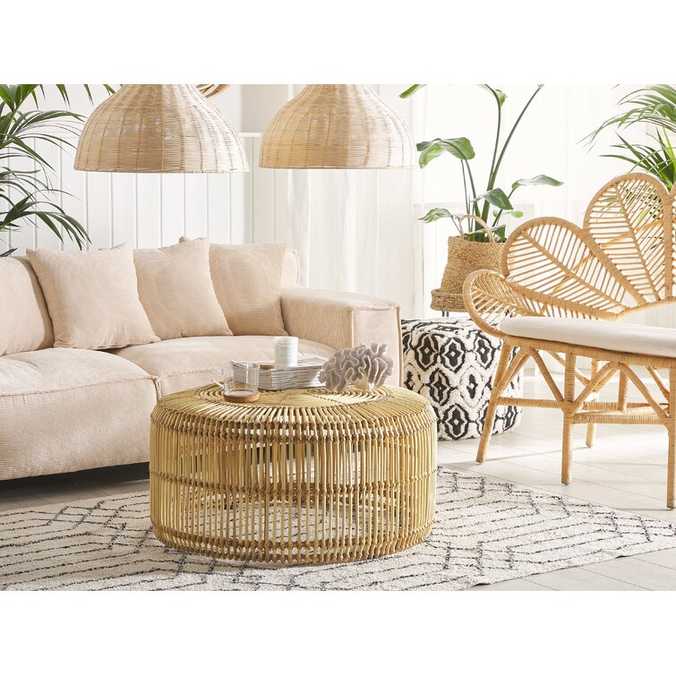 Large round deals rattan coffee table